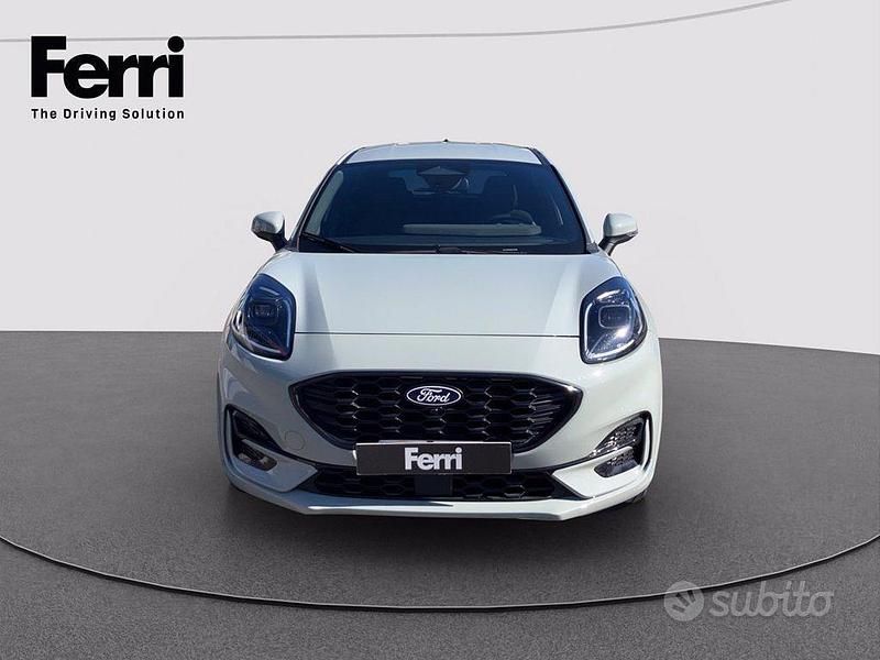 Usata Ford Puma ST-Line 125 CV (91 kW) 2025 Cactus gray SUV
