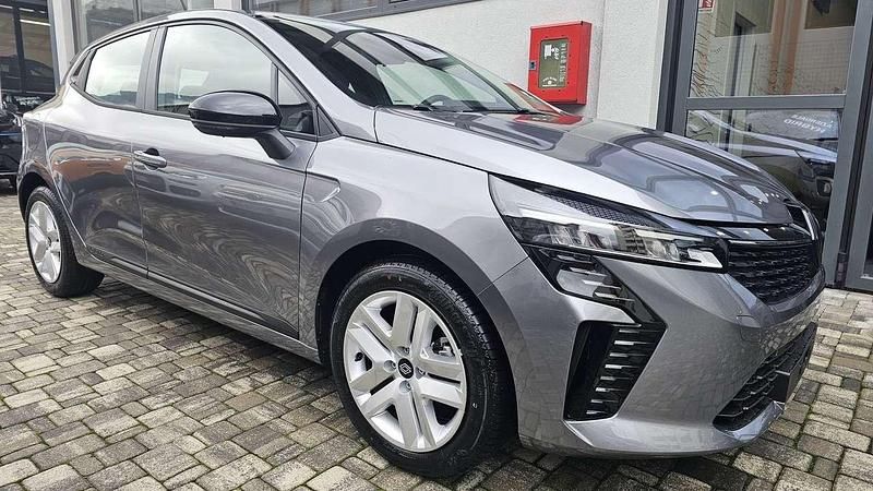 Grigio Usata 2024 Renault Clio V Evolution Due volumi | 18.500 € (Buon prezzo) - Immagine 1/4