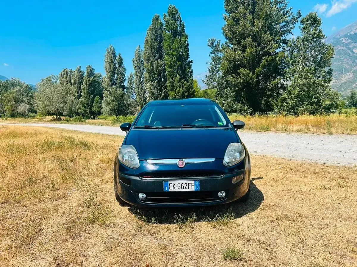 Usata Fiat Punto Evo Sport 95 CV (69 kW) 2011 Blu Utilitaria