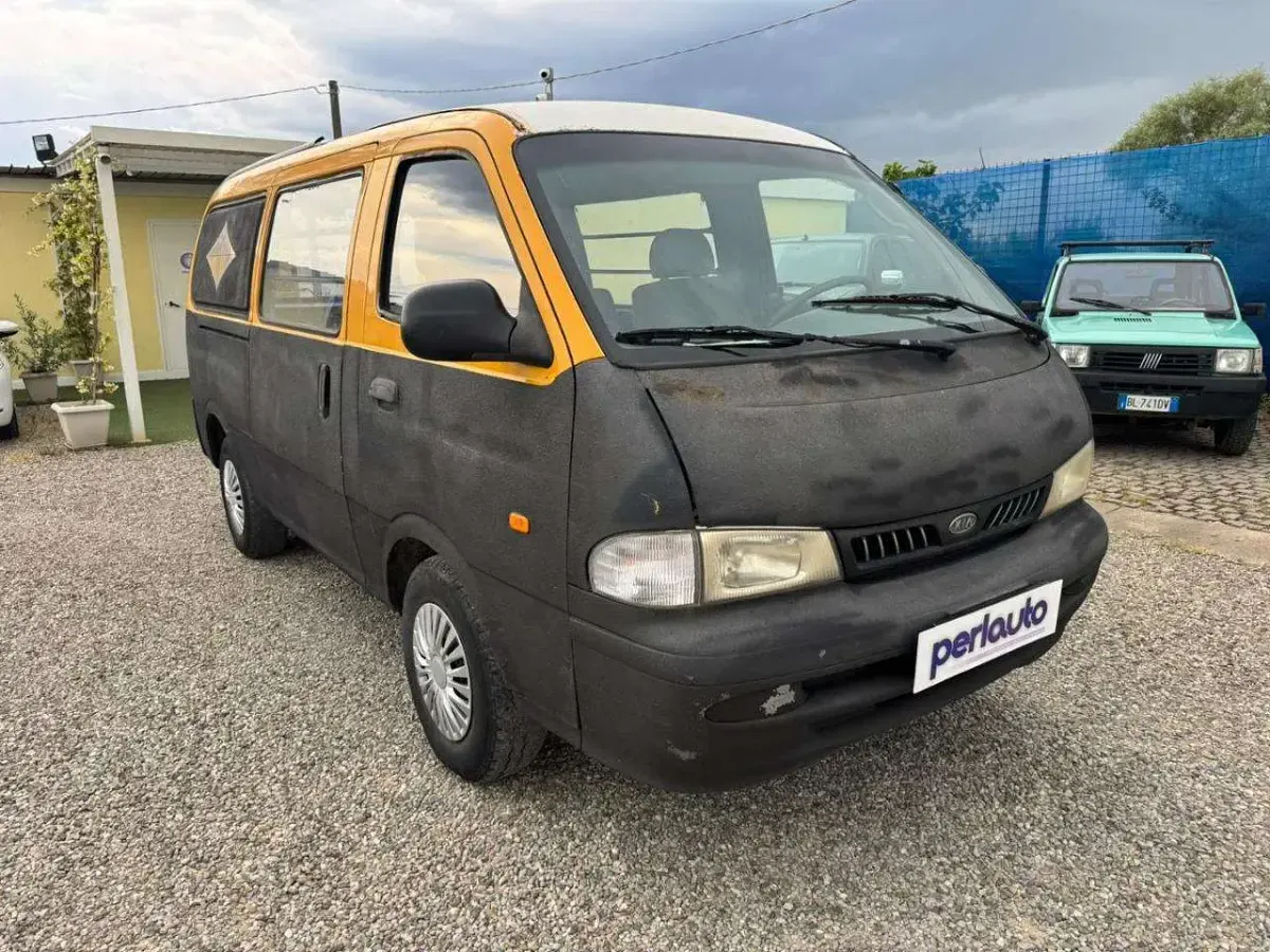 Usata Kia Bongo Air 94 CV (69 kW) 2004 Nero/giallo Furgone