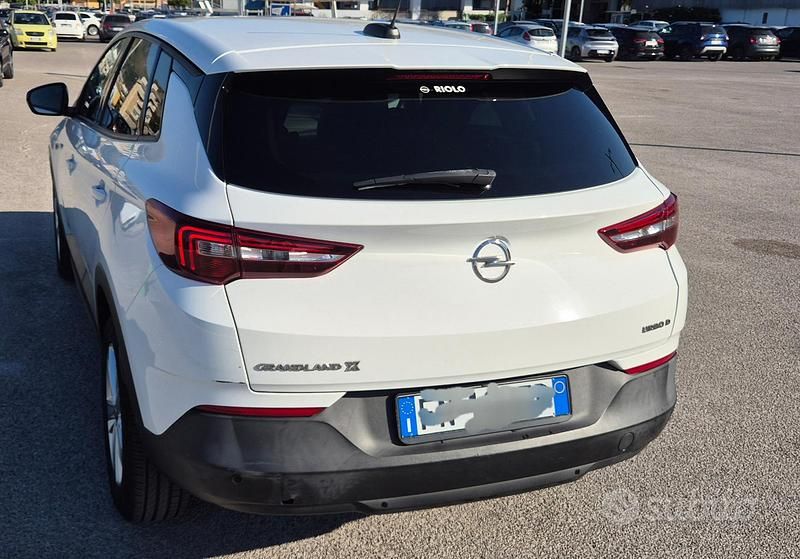 Usata Opel Grandland X 131 CV (96 kW) 2018 Bianco SUV