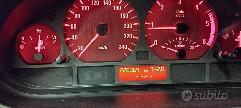 Usata BMW 2000 2000 Grigio Berlina