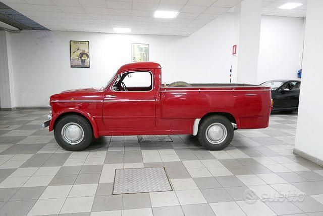 Usata Fiat 1100 1950 Rosso Utilitaria