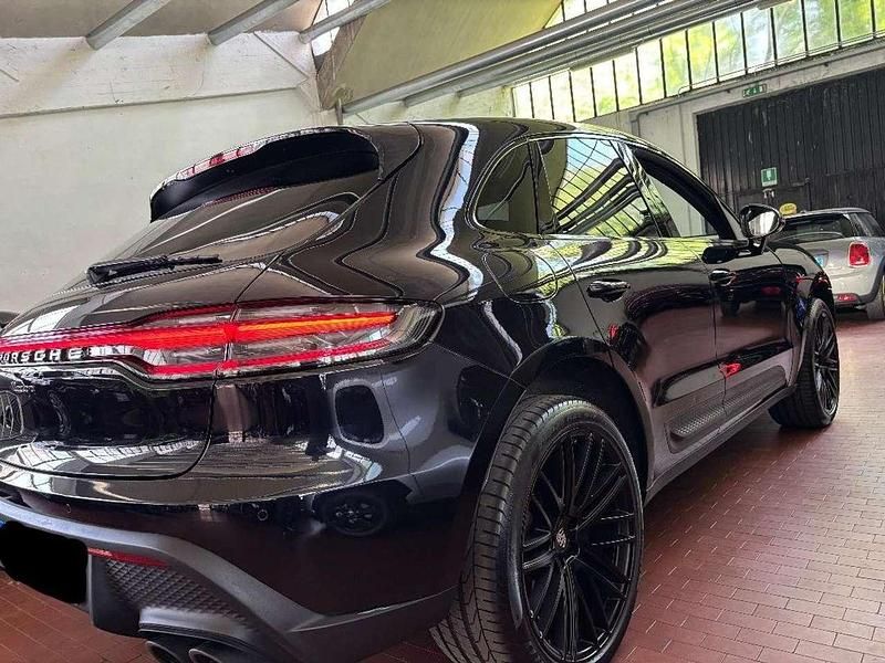 Usata Porsche Macan 381 CV (280 kW) 2022 Nero SUV