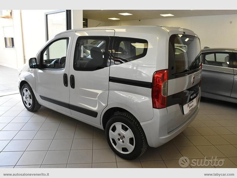 Usata Fiat Qubo Lounge 80 CV (58 kW) 2017 Argento Monovolume