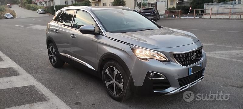 Usata Peugeot 3008 Allure 131 CV (96 kW) 2017 Grigio SUV