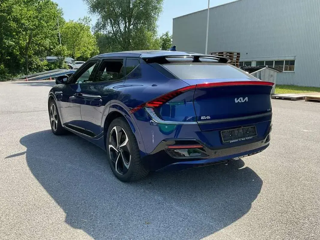Usata Kia EV6 GT-Line 239 kW (325 CV) 2023 Blu/azzurro SUV