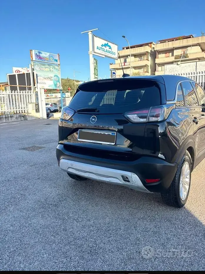 Usata Opel Crossland 131 CV (96 kW) 2022 Nero SUV