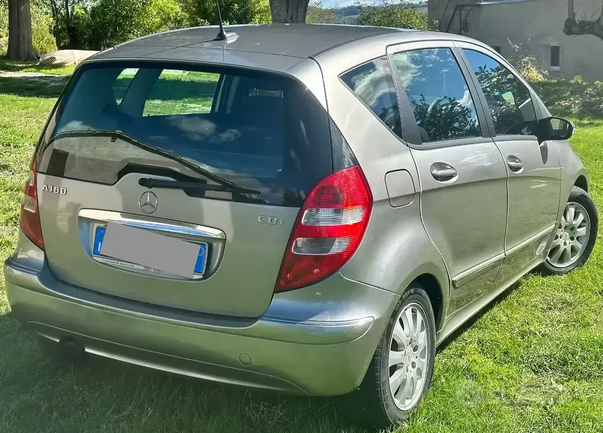 Usata Mercedes A180 2008 Grigio Monovolume