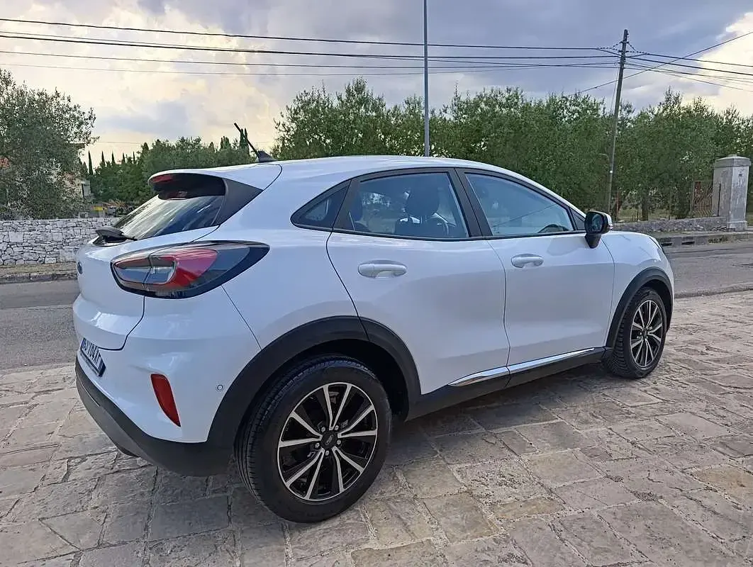 Usata Ford Puma Titanium S 125 CV (91 kW) 2024 SUV