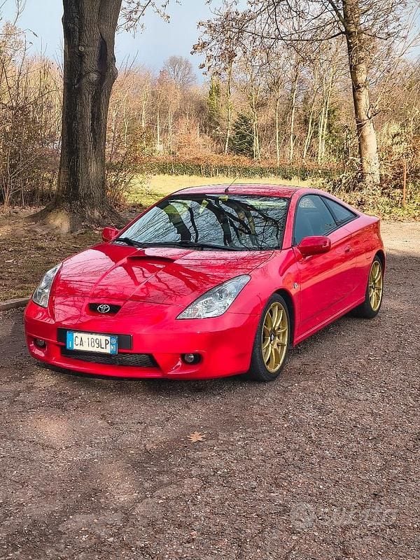 Rosso Usata 2002 Toyota Celica Coupé | 12.500 € (Buon prezzo) - Immagine 1/4