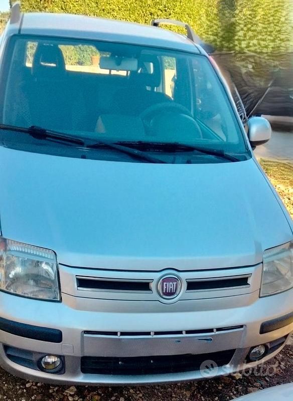 Usata Fiat Panda 69 CV (50 kW) 2010 Grigio Utilitaria