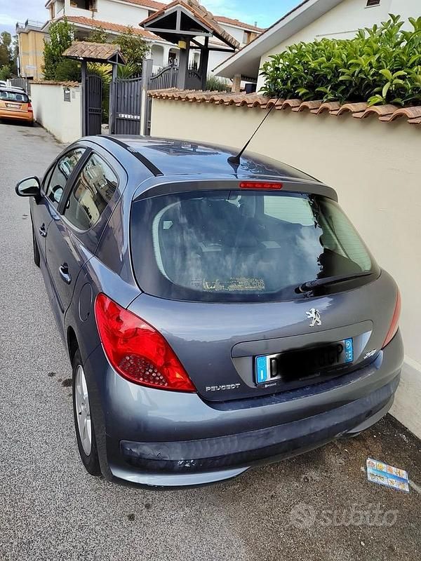 Usata Peugeot 207 2009 Grigio Berlina