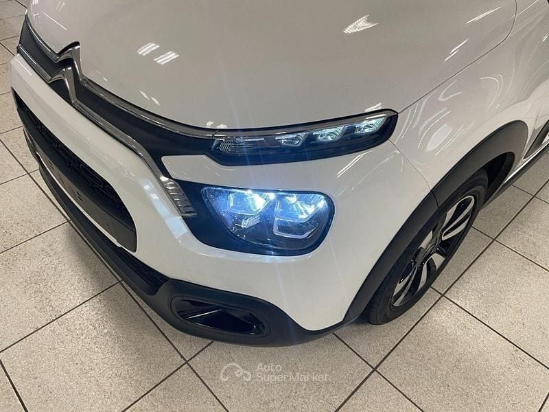 Usata Citroën C3 PureTech 110 CV (80 kW) 2024 Bianco Berlina
