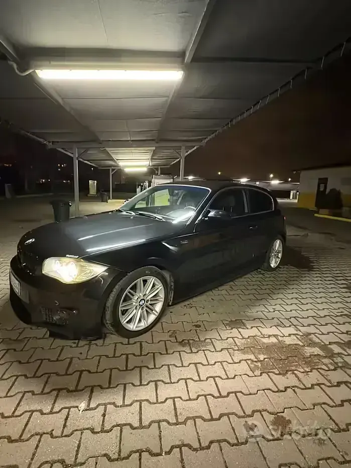 Usata BMW 120 177 CV (130 kW) 2009 Nero Utilitaria