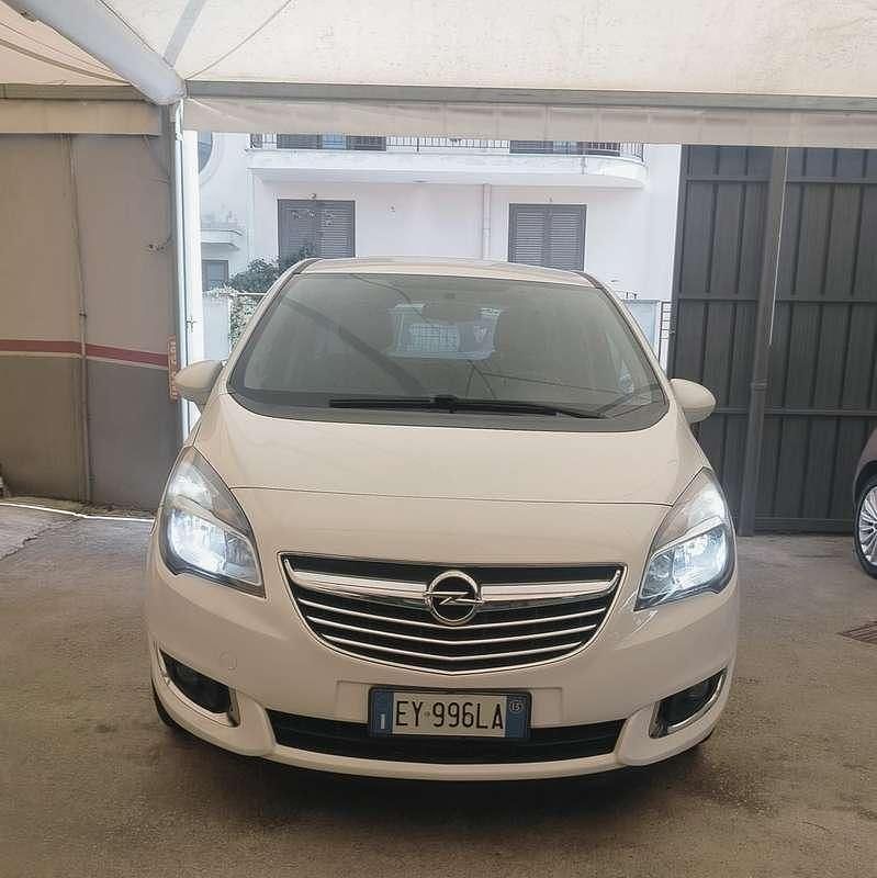 Usata Opel Meriva Cosmo 120 CV (88 kW) 2014 Monovolume