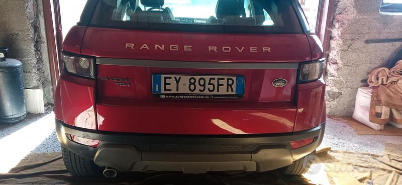 Usata Land Rover Range Rover evoque Pure 2015 Rosso Berlina