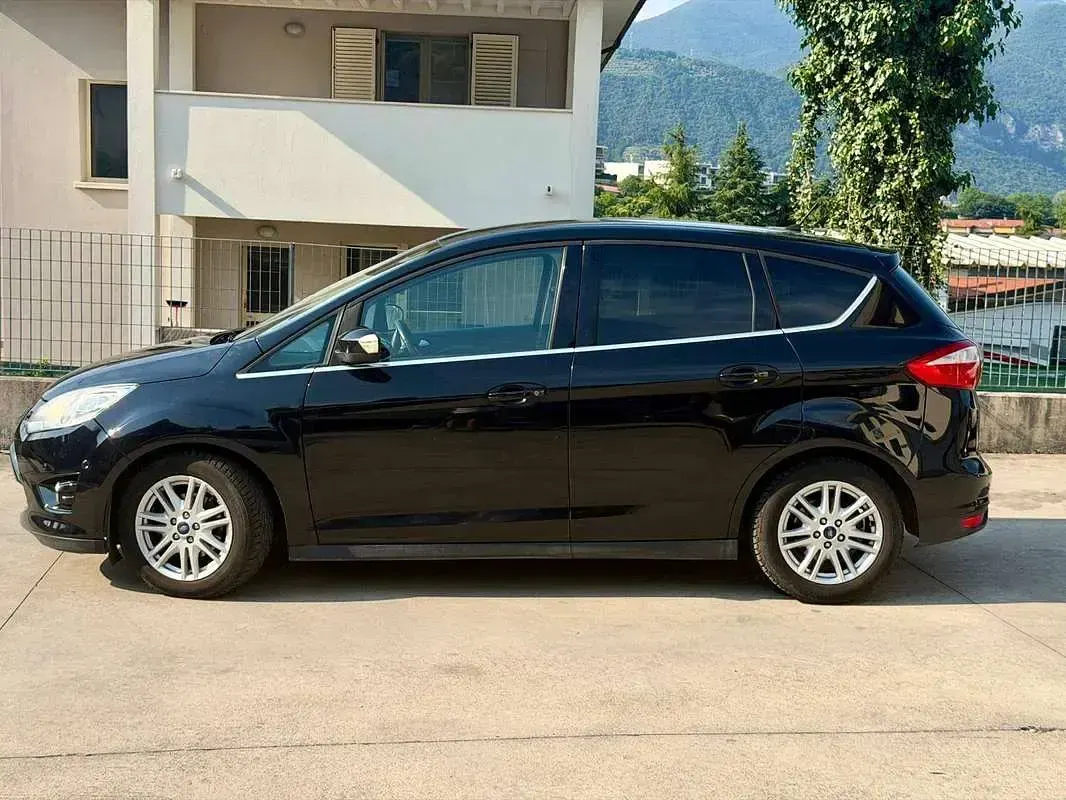 Usata Ford C-MAX Business Edition 116 CV (85 kW) 2015 Nero Monovolume