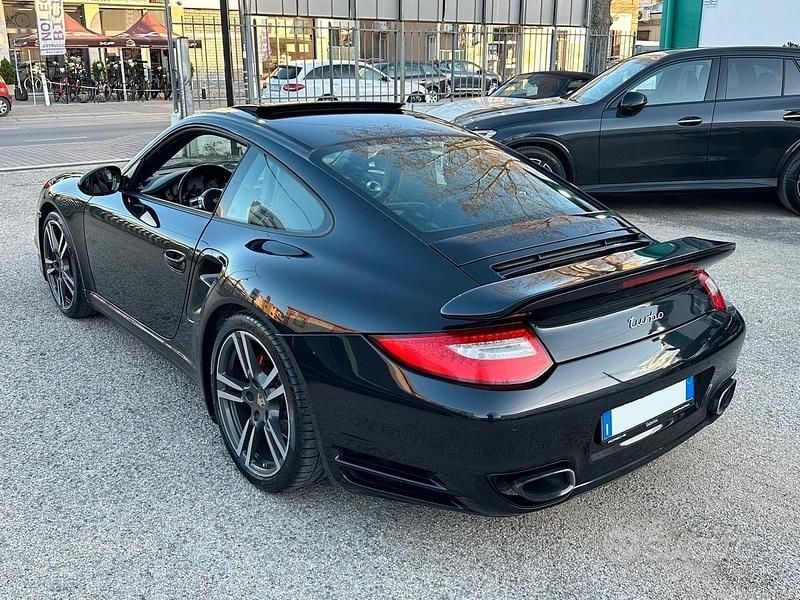 Usata Porsche 911 Turbo 500 CV (367 kW) 2010 Nero Coupé