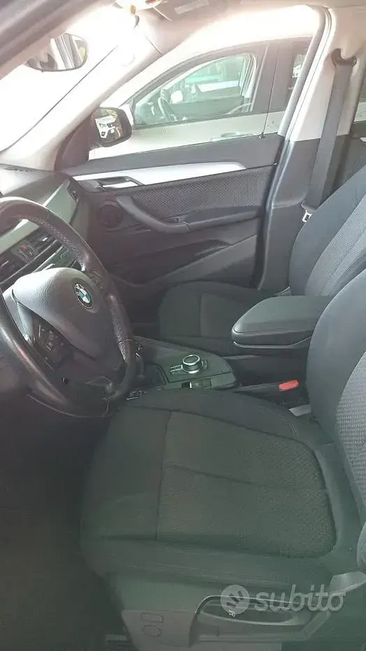 Usata BMW X1 190 CV (139 kW) 2019 Blu SUV