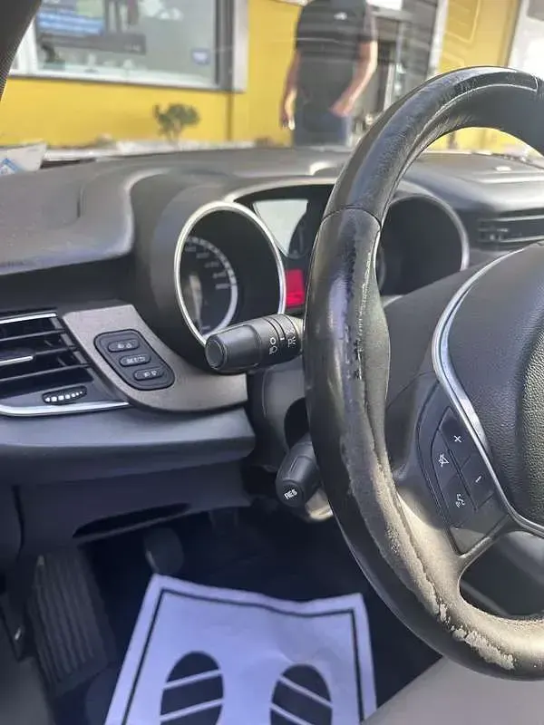 Usata Alfa Romeo Giulietta Distinctive 105 CV (77 kW) 2015 Nero Utilitaria