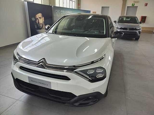 Usata Citroën e-C4 Shine 56 kW (77 CV) 2024 Bianco Berlina