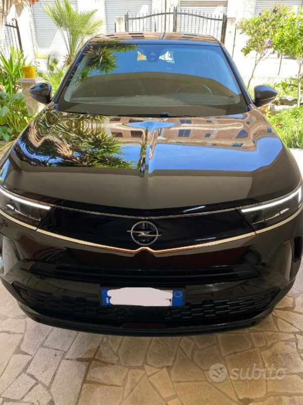 Nero Usata 2021 Opel Mokka Edition SUV | 18.500 € (Buon prezzo) - Immagine 1/4