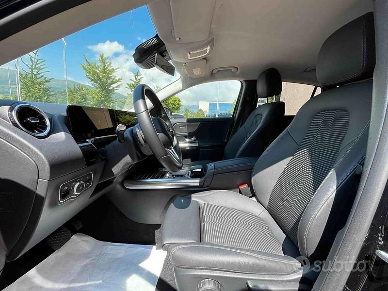 Usata Mercedes GLA200 163 CV (119 kW) 2021 Nero SUV