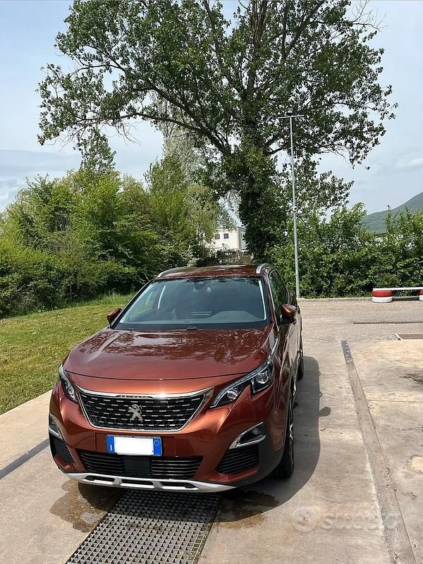 Usata Peugeot 3008 2018 SUV