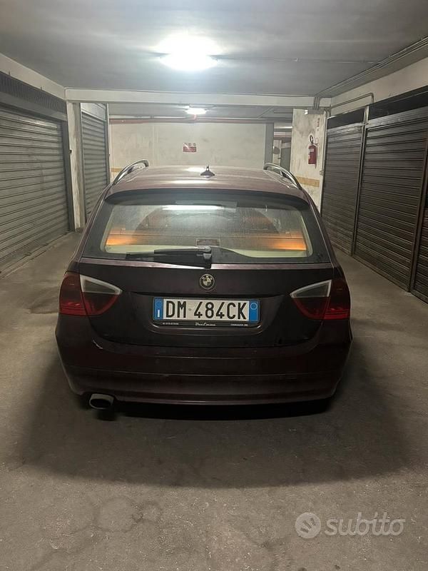 Usata BMW 320 177 CV (130 kW) 2007 Rosso Station wagon