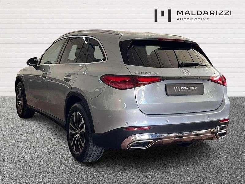 Usata Mercedes GLC220 Advanced 197 CV (144 kW) 2025 Argento SUV