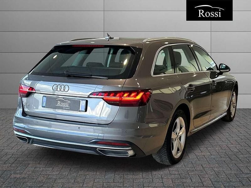 Usata Audi A4 Advanced Plus 163 CV (119 kW) 2020 Grigio medio metallizzato Station wagon