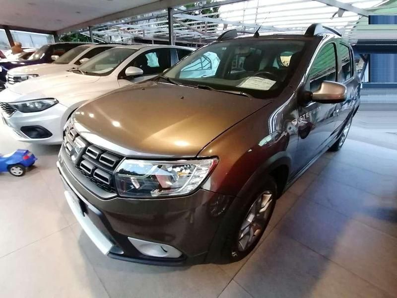 Visone Usata 2020 Dacia Sandero Comfort Tre volumi | 9900 € (Buon prezzo) - Immagine 1/4