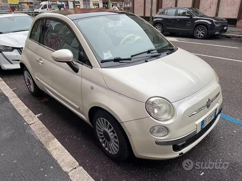 Usata Fiat 500 Lounge 69 CV (50 kW) 2011 Bianco Berlina