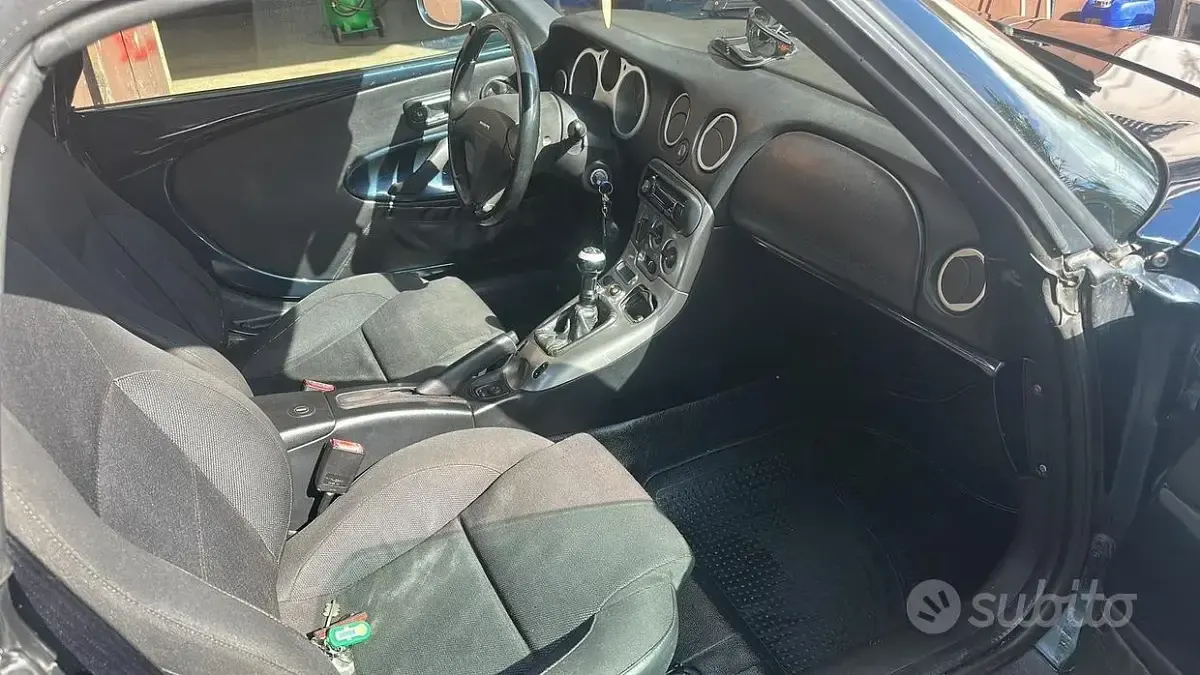 Usata Fiat Barchetta 131 CV (96 kW) 2002 Blu Cabrio