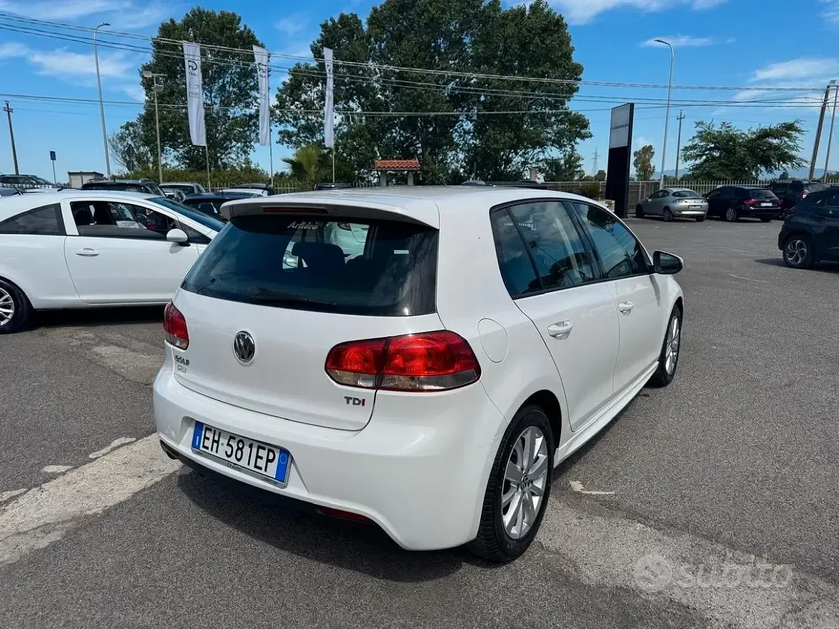Usata VW Golf VII Trendline 105 CV (77 kW) 2012 Bianco Berlina