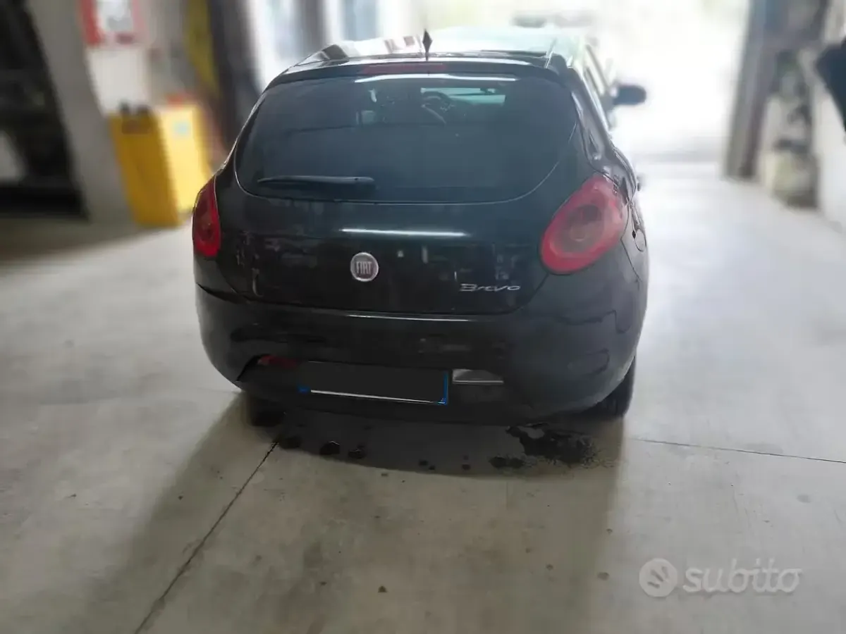 Usata Fiat Bravo 120 CV (88 kW) 2010 Nero Utilitaria