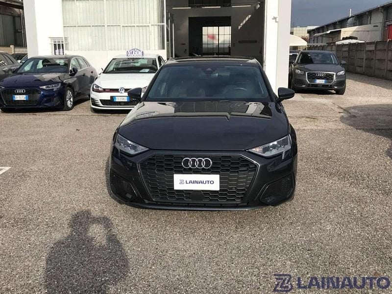 Usata Audi A3 Sportback e-tron Business 110 CV (80 kW) 2022 Grigio Utilitaria