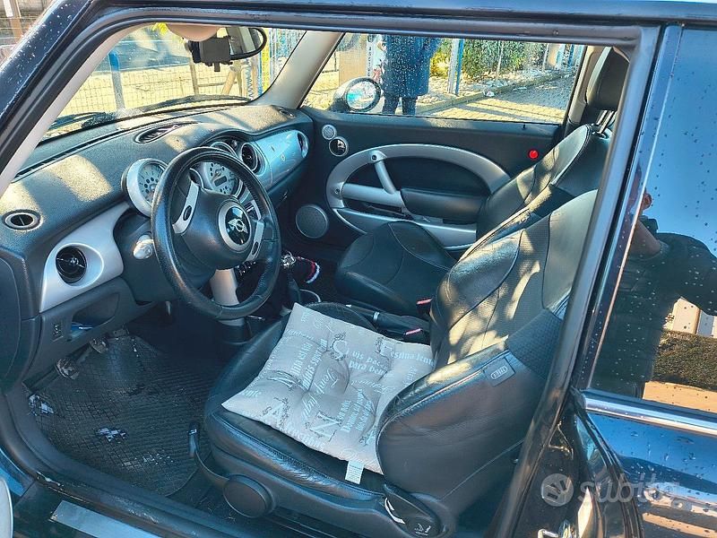 Usata Mini Cooper 2005 Blu Utilitaria