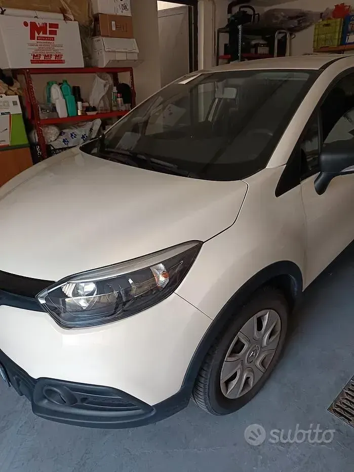 Usata Renault Captur 90 CV (66 kW) 2017 SUV