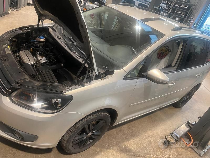 Usata VW Touran 150 CV (110 kW) 2010 Monovolume