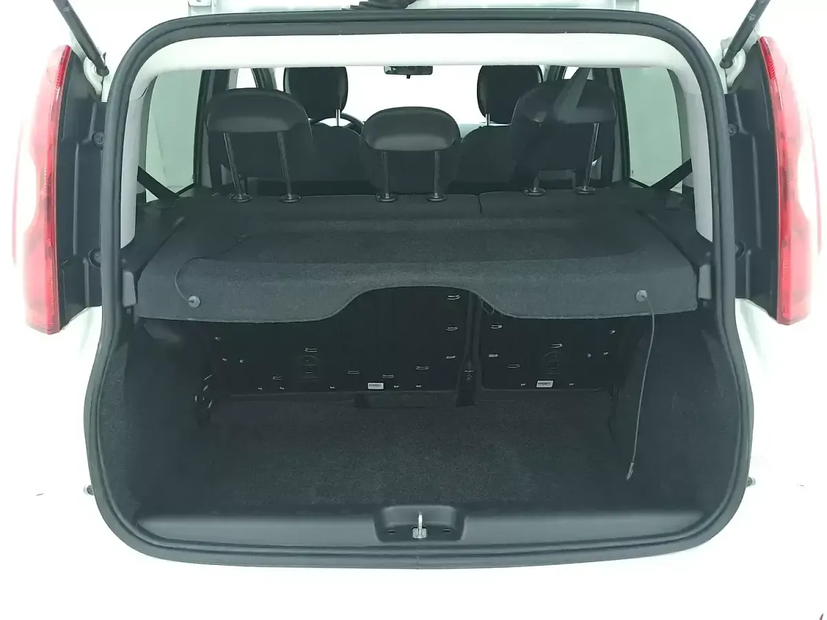 Usata Fiat Panda City Life 70 CV (51 kW) 2023 Biancobianco Utilitaria