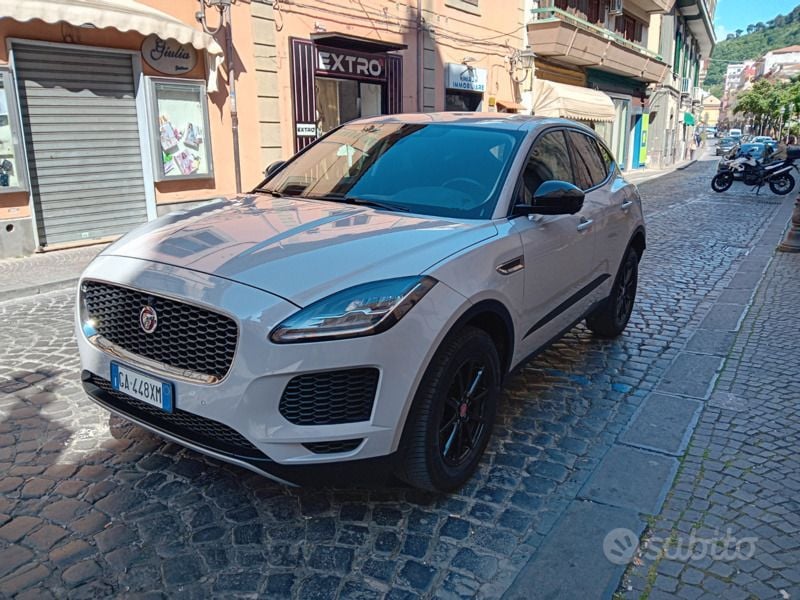 Usata Jaguar E-Pace 150 CV (110 kW) 2020 Grigio SUV