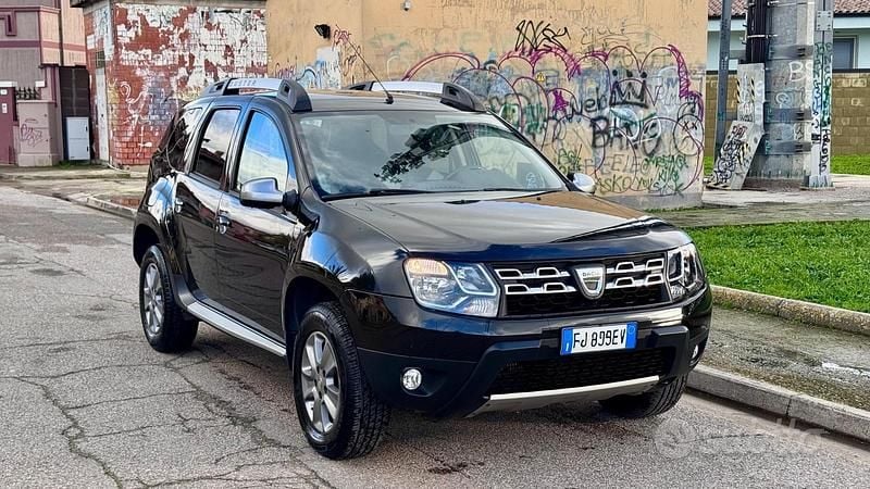 Usata Dacia Duster Ambiance 110 CV (80 kW) 2017 Nero Station wagon