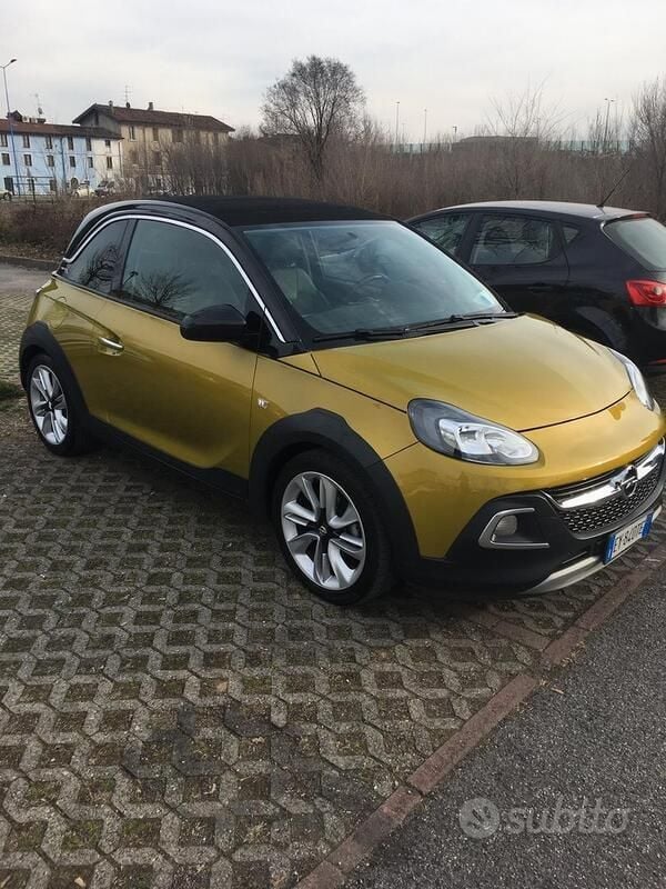 Usata 2015 Opel Adam Rocks Rocks Due volumi | 11.950 € - Immagine 1/4