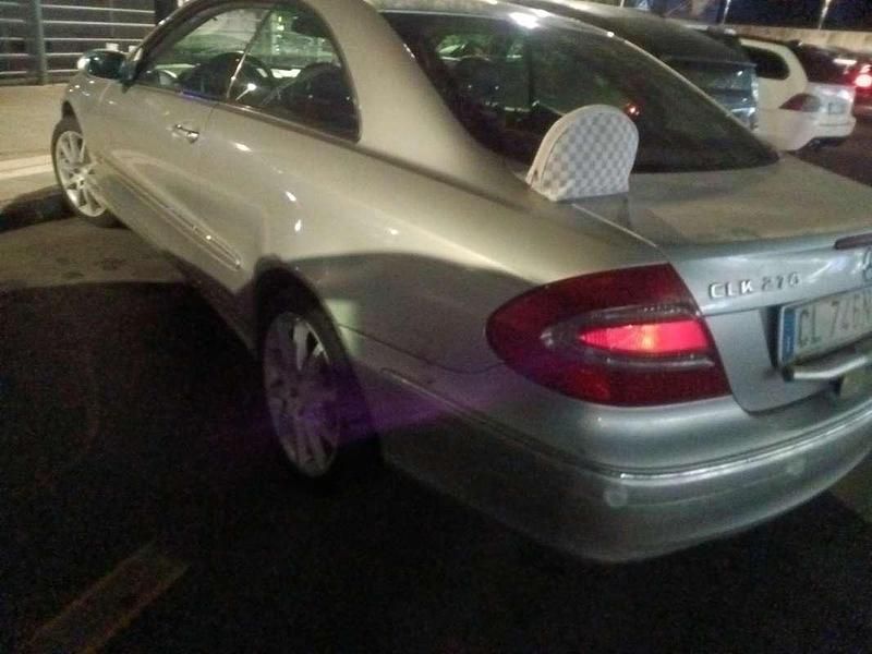 Usata Mercedes CLK270 Elegance 170 CV (125 kW) 2004 Grigio Coupé