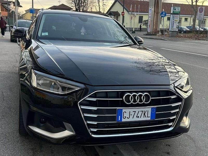 Usata Audi A4 S-Line 150 CV (110 kW) 2021 Nero Station wagon