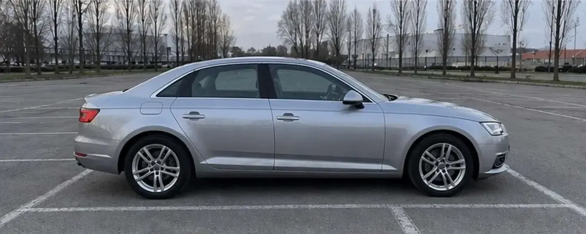 Usata Audi A4 Business 150 CV (110 kW) 2016 Argento Berlina