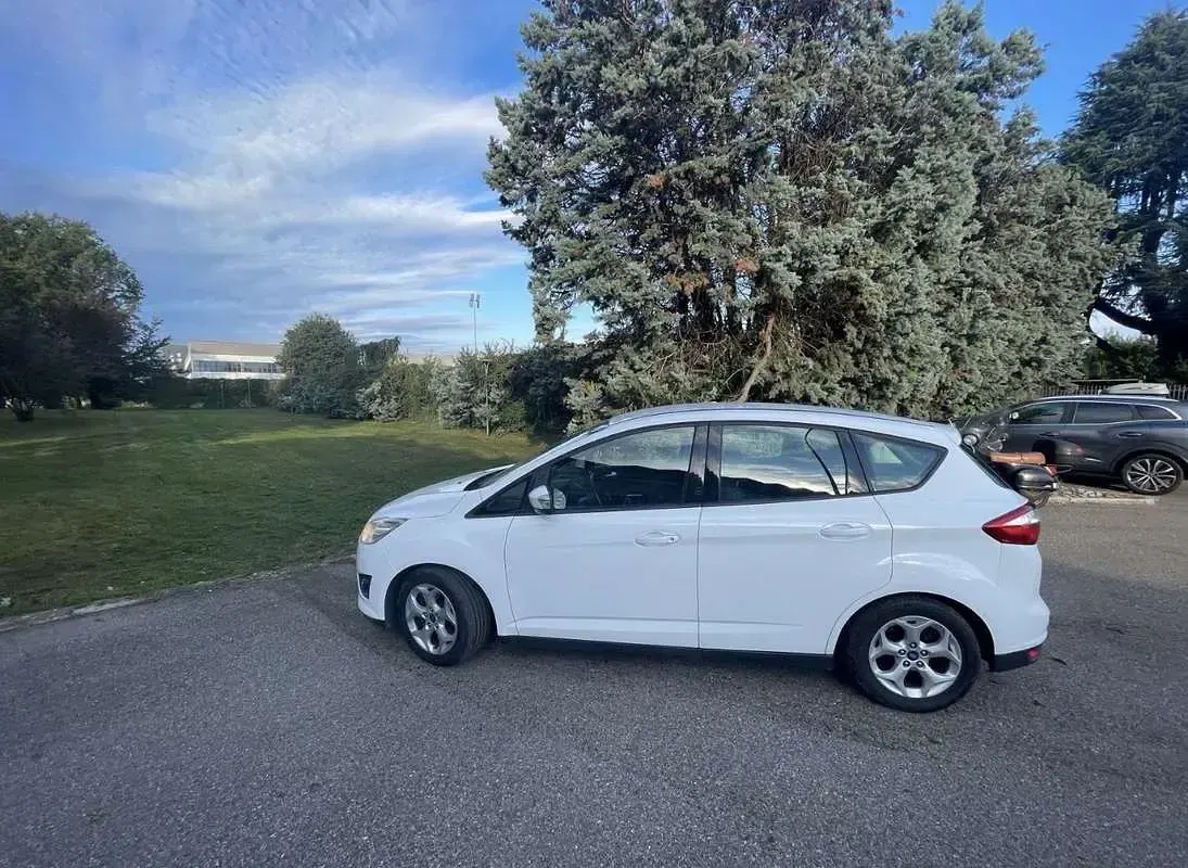 Usata Ford C-MAX 136 CV (100 kW) 2014 Monovolume