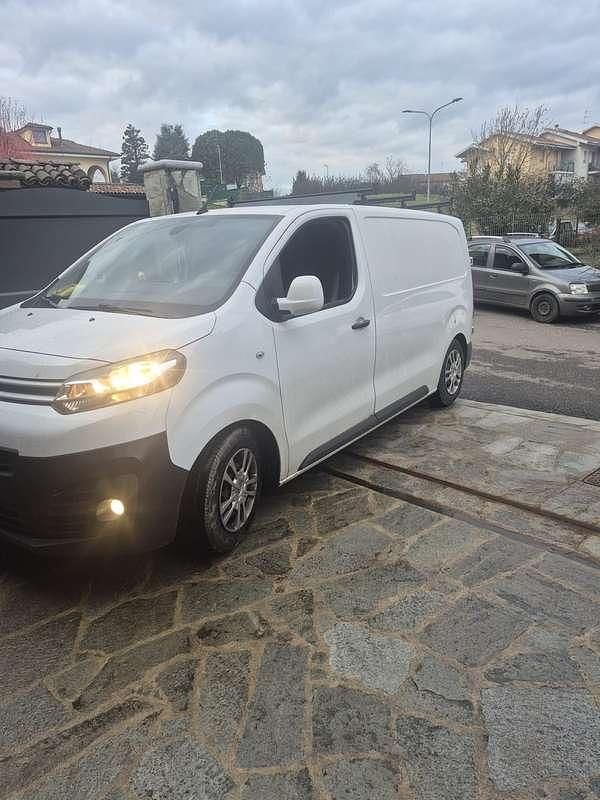 Usata Citroën Jumpy Comfort 116 CV (85 kW) 2017 Bianco Monovolume
